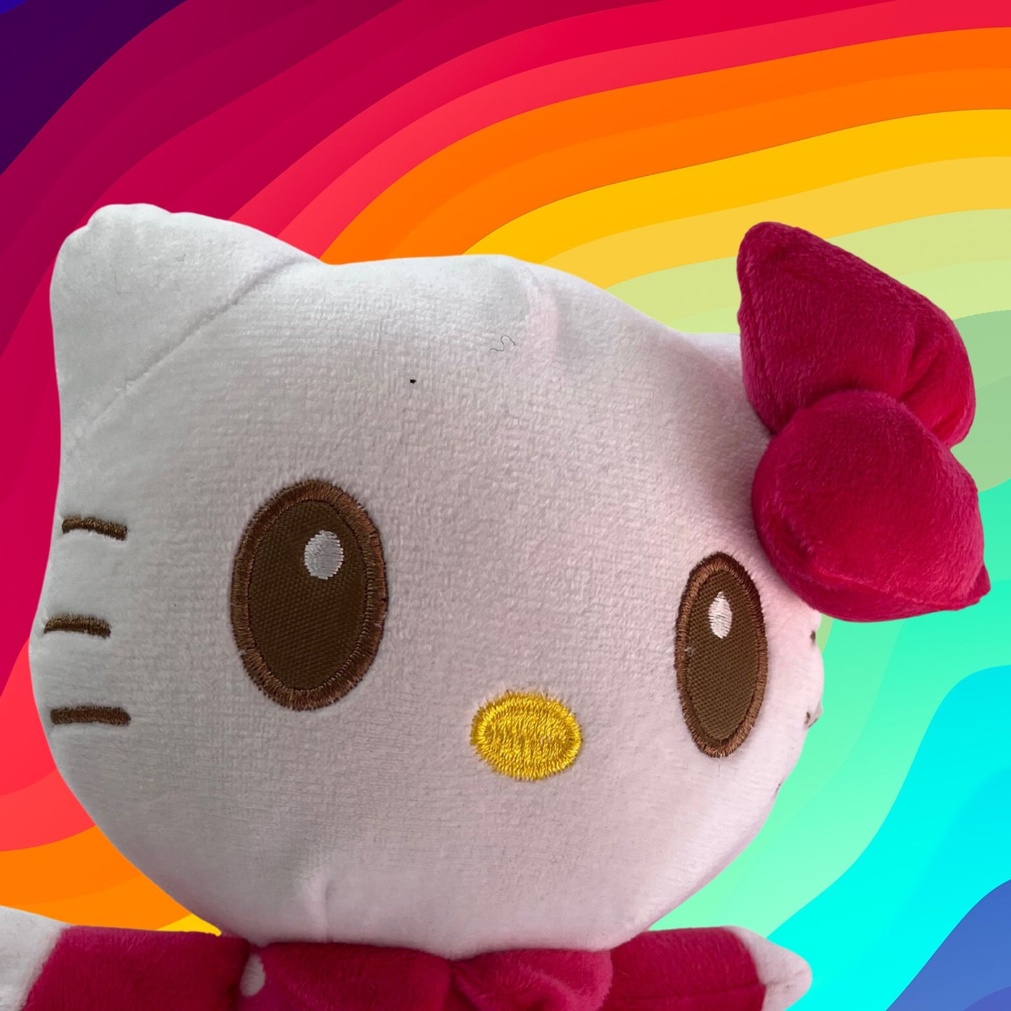 Hello Kitty Kit Regalo Peluche Cariñoso + Taza Mágica Personalizada